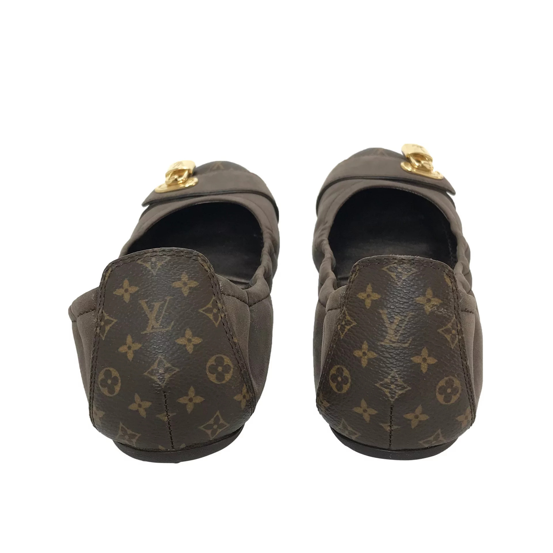 Sapatilha Louis Vuitton Marrom