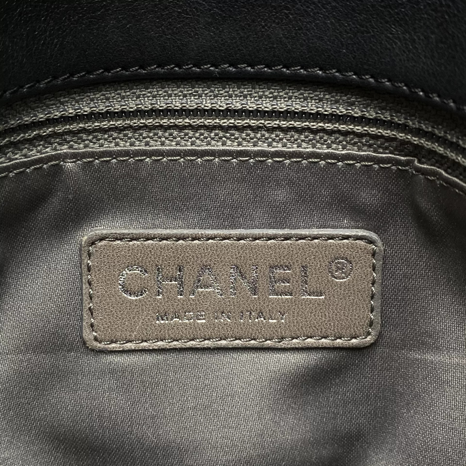 Bolsa Chanel Couro Preta