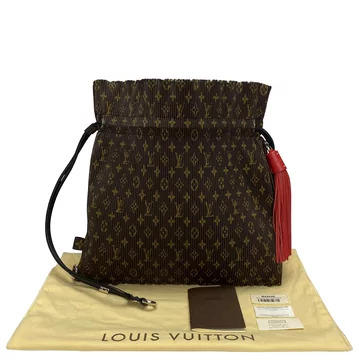 Bolsa Louis Vuitton Explorer MM