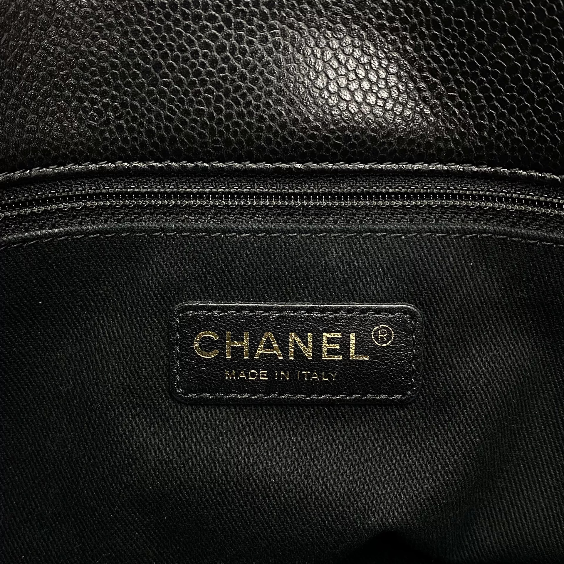 Bolsa Chanel Caviar Timeless CC Preta