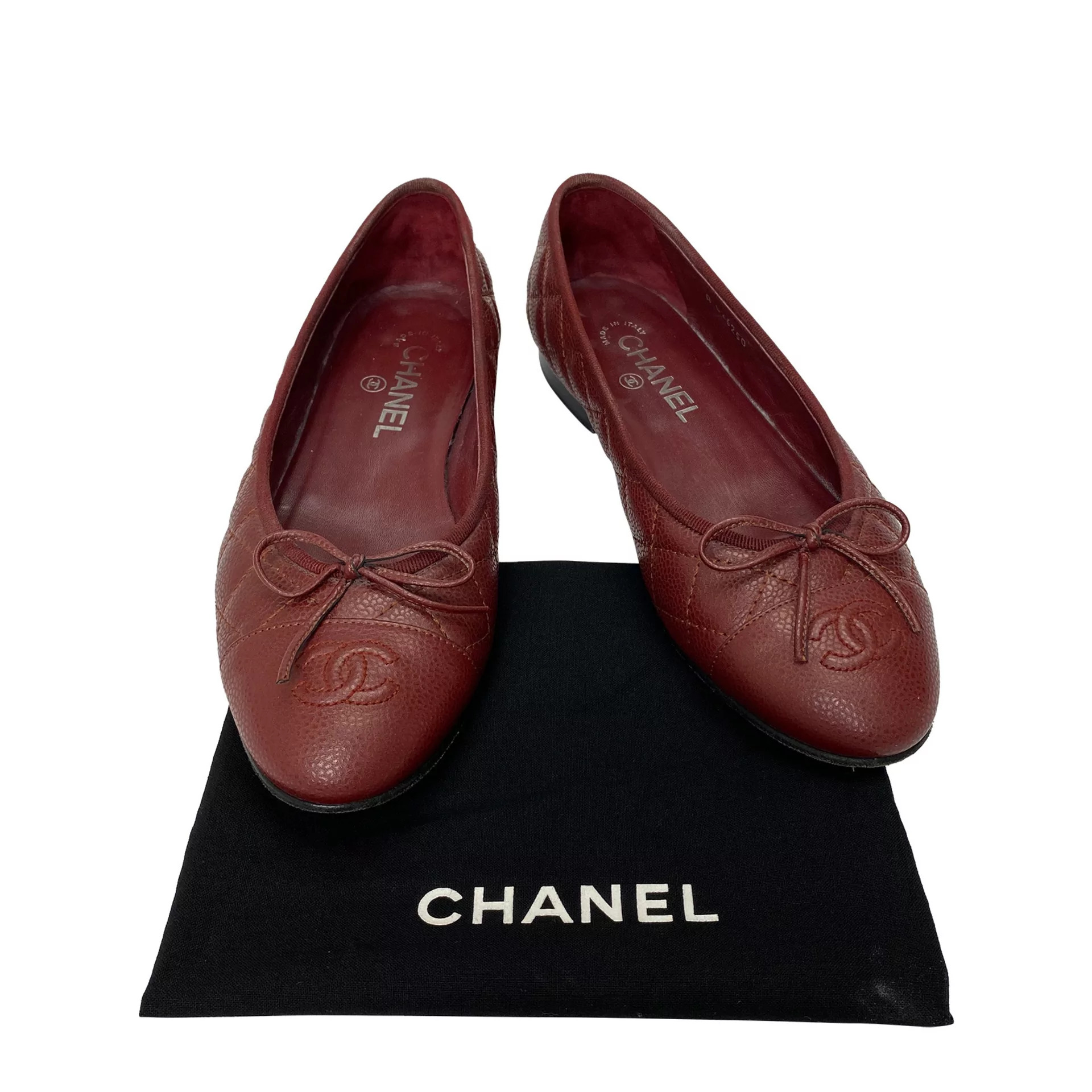 Sapatilha Chanel Matelassê Vermelha