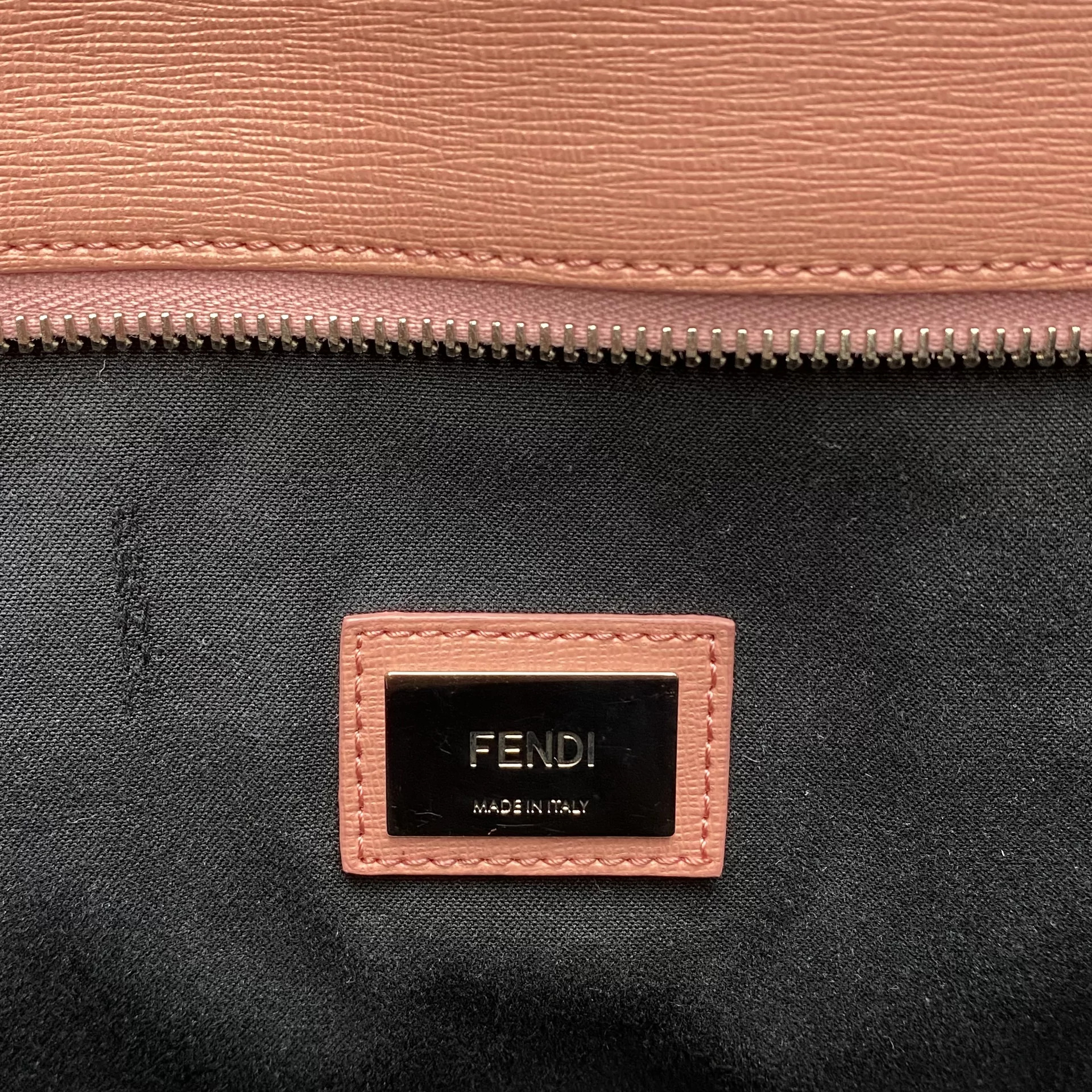 Bolsa Fendi Flower Studded