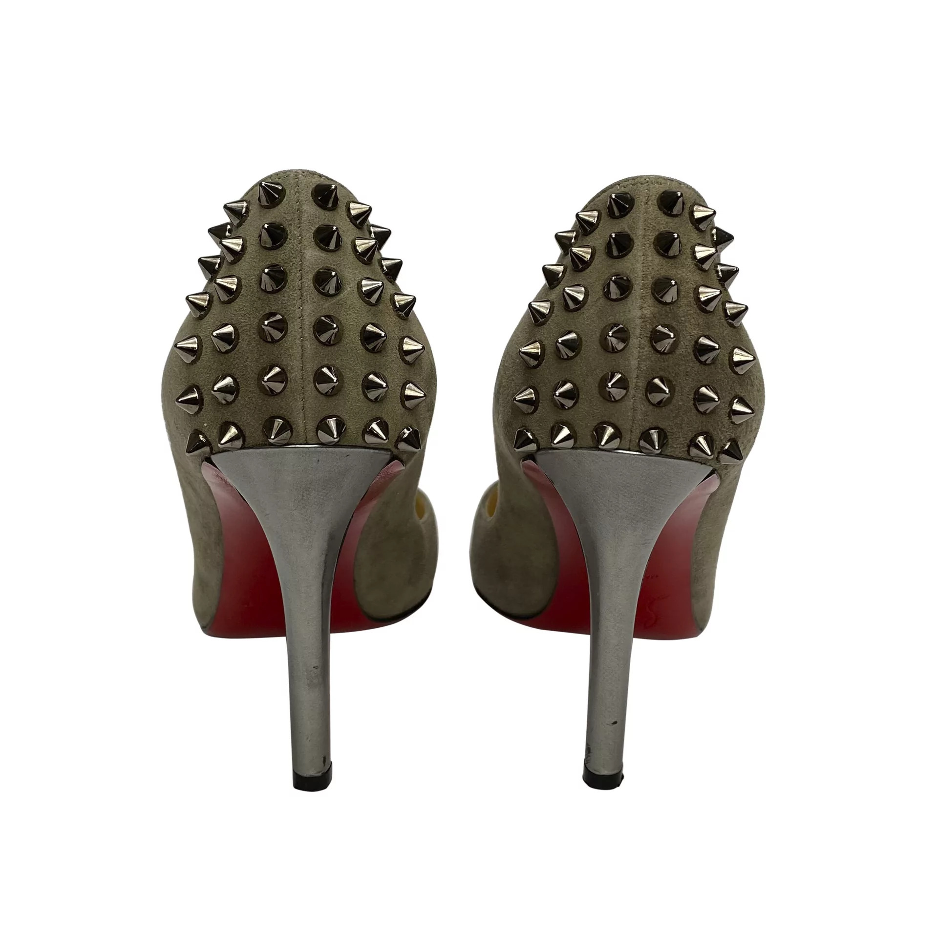 Scarpin Christian Louboutin Spikes