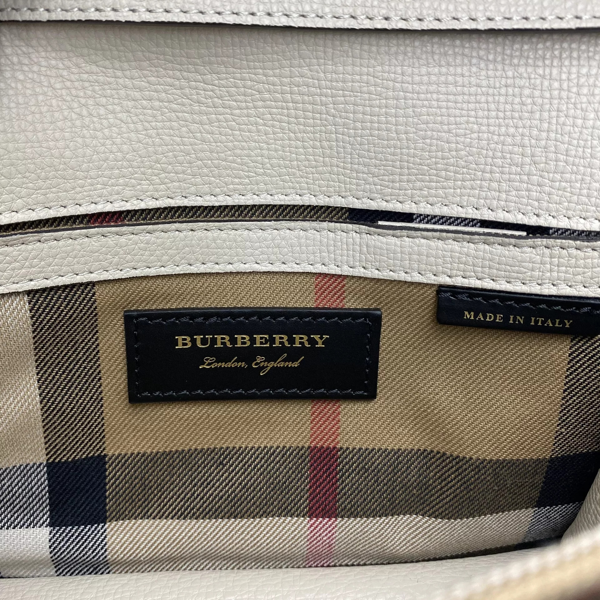 Bolsa Burberry Couro Nude