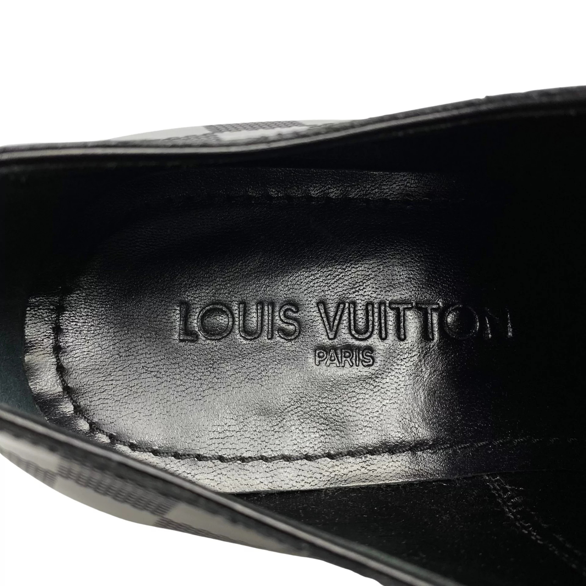 Sapato Louis Vuitton Couro Preto